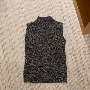 Theory alpaca sleeveless sweater